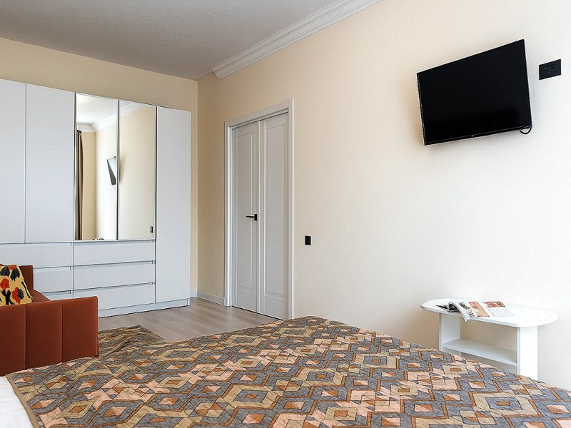 ПосуткаРу | Ленина 122Б | Санаторий Салют, Дубовая Роща и озеро 30-ка