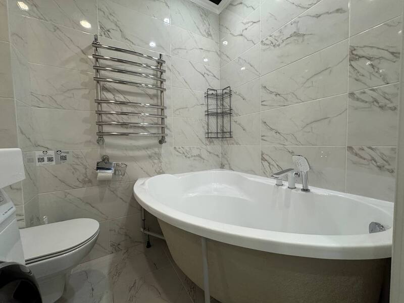 ПосуткаРу | Октябр.413 | Гор.Больница и Курортный парк